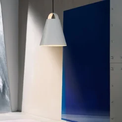 Above 250 Taklampa white