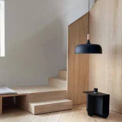 Acorn taklampa matt svart
