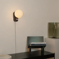 Alumina bord-/vägglampa Charcoal