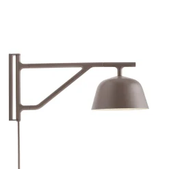 Ambit vägglampa taupe