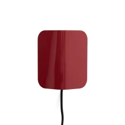 Apex vägglampa maroon red