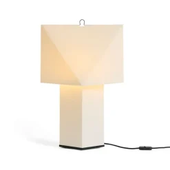 Aplat 660 bordslampa vit