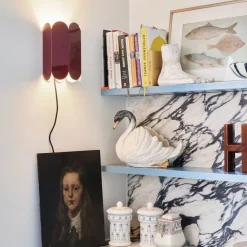 Arcs vägglampa Switch auburn röd