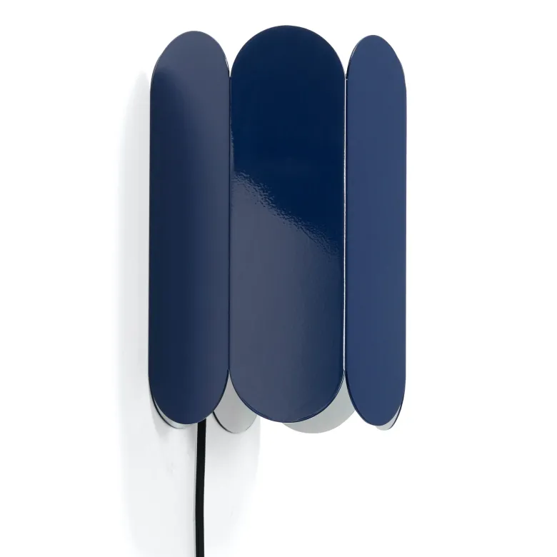 Arcs vägglampa Switch kobalt blå