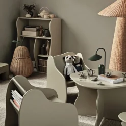 Arum portabel bordslampa gräsgrön
