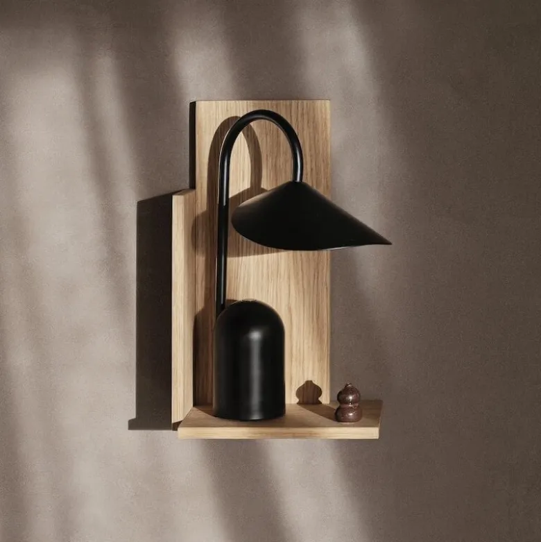 Arum portabel bordslampa svart
