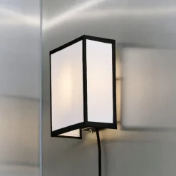 Ava Square vägglampa vit