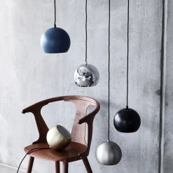 Ball Ø18 taklampa matt black
