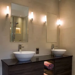 Bari Lampett vägglampa IP44 polerad krom