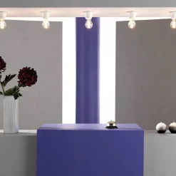 Basic taklampa/vägglampa vit IP20 rak sockel