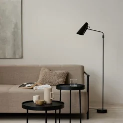 Birdy swing Golvlampa svart/svart