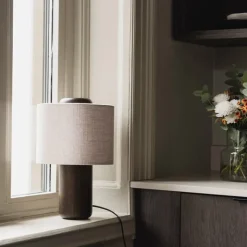 Bosco 25 Bordslampa Brunbetsad ek