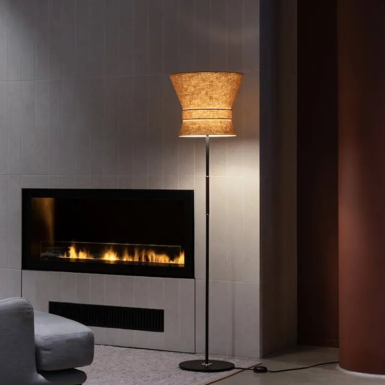 Bow stor golvlampa svart/yellow ochre