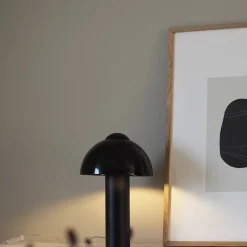 Buddy 23 bordslampa svart