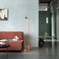Buddy golvlampa varm beige