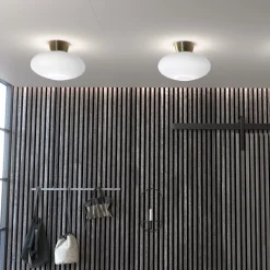 Bullo XL Plafond Ø38 Mässing/Opalglas