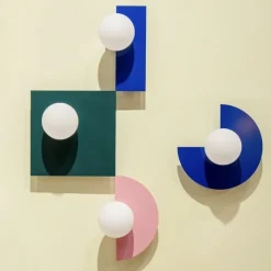 Candy big circle 270 S vägglampa Electric Blue