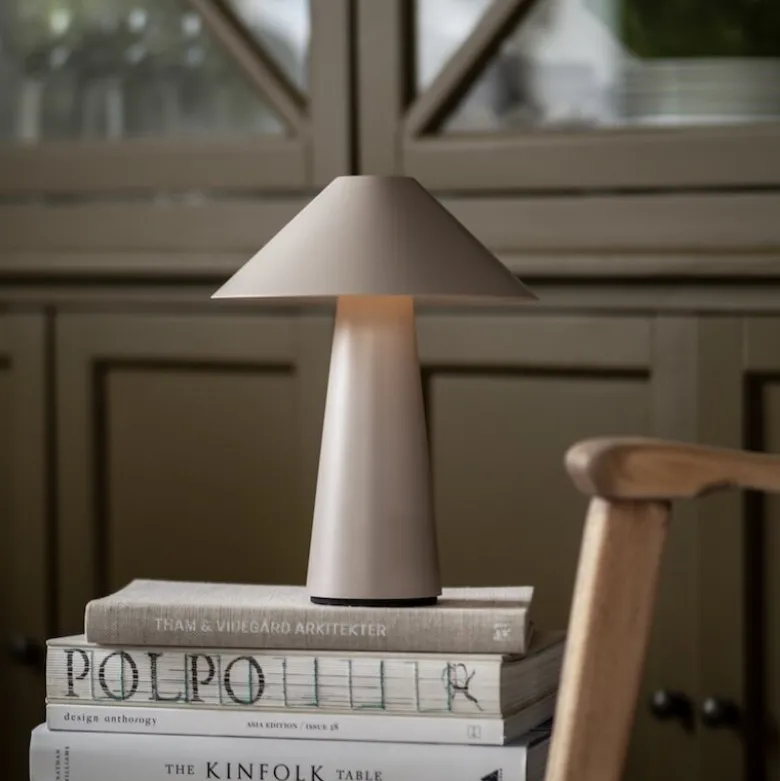 Cannes IP44 portabel bordslampa mud