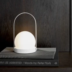 Carrie portabel bordslampa vit