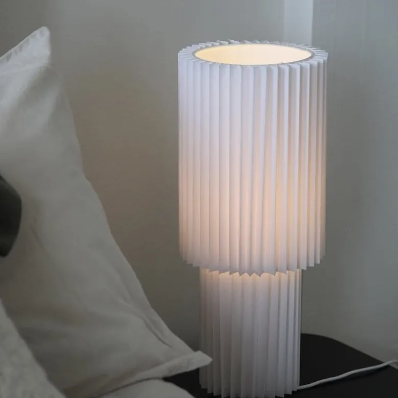 Catis 45 cm bordslampa vit