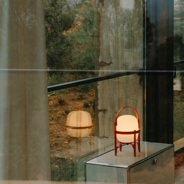 Cestita alubat portabel bordslampa rödorange