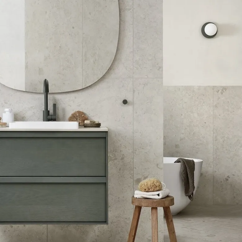 Circle 160 vägglampa ash green