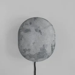 Clam vägglampa oxidized