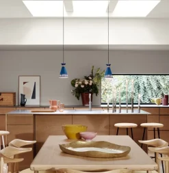 Cone taklampa azure blue