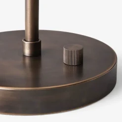 Copenhagen SC13 bordslampa opal glass/bronzed brass