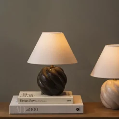 Dahlia 24 Bordslampa Mocha