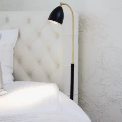 Deluxe golvlampa svart/mässing
