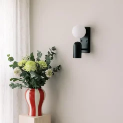 Doppio vägglampa svart/vit