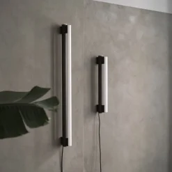 Eiffel 500 single vägglampa gun metal