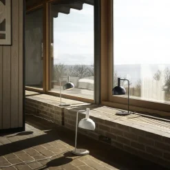 FJ Elements 175 bordslampa white