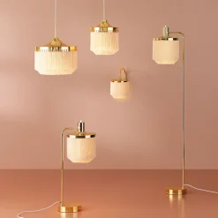 Fringe bordslampa cream white