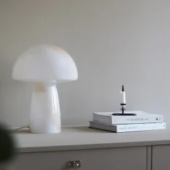 Fungo swirl 30 bordslampa beige/vit
