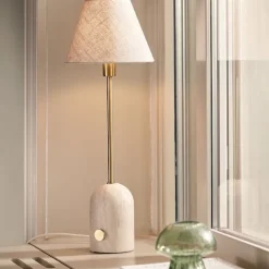 Gino 20 bordslampa beige/mässing