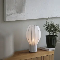 Globo bordslampa vit/svart