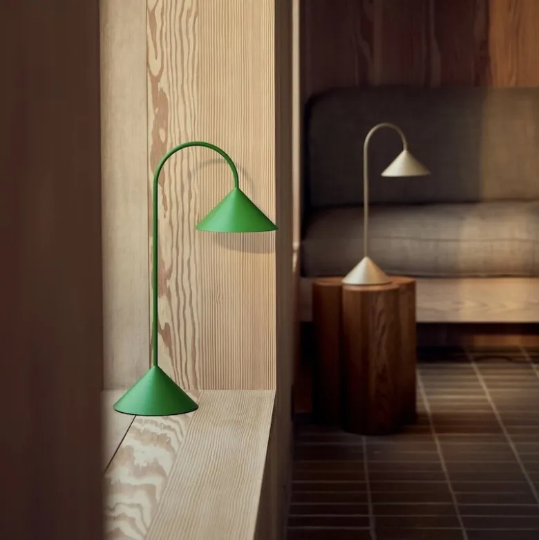 Grasp H47 portabel bordslampa shamrock green