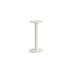 Host 220 portabel bordslampa cream white