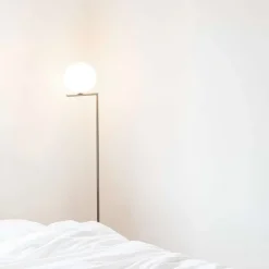 IC Lights F1 golvlampa krom