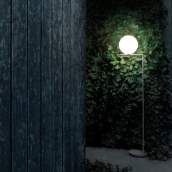 IC Lights F1 outdoor golvlampa borstad mässing/grå lava marmor