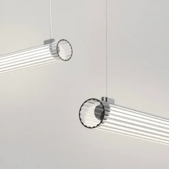 Io 1000 taklampa polerad krom