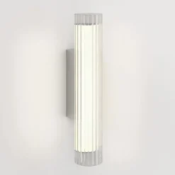 Io 420 vägglampa IP44 polerad krom