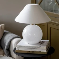 Iris 35 bordslampa vit