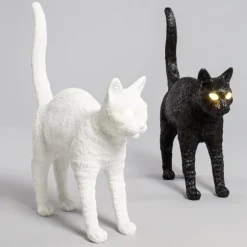 Jobby The Cat bordslampa vit