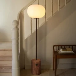 JWDA Golvlampa red travertine/bronzed brass