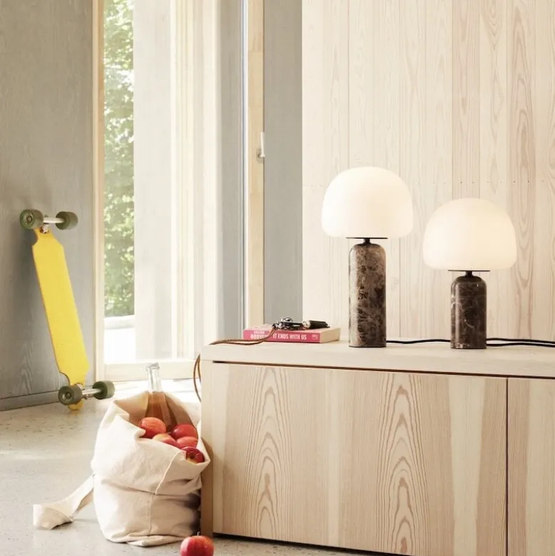 Kin H40 bordslampa brun marmor