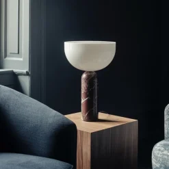 Kizu large bordslampa rosso levanto