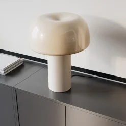 Lean on me bordslampa beige